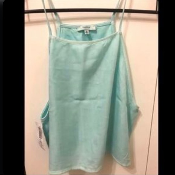 Aritzia brands bundle of tops, jackets, romper, dressess...XXS-S - Picture 5 of 9